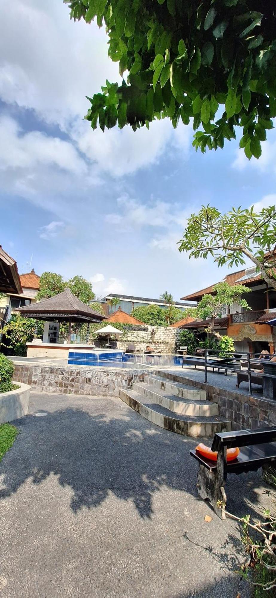 The Taman Ayu Hotel Seminyak Buitenkant foto